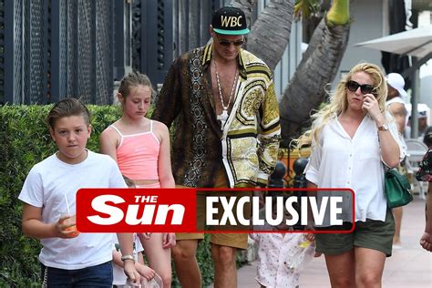 Tyson Fury wears £280k gold watch as boxer treats pregnant .